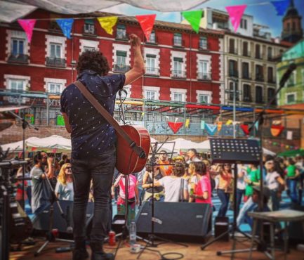 Dani Soho concierto calle
